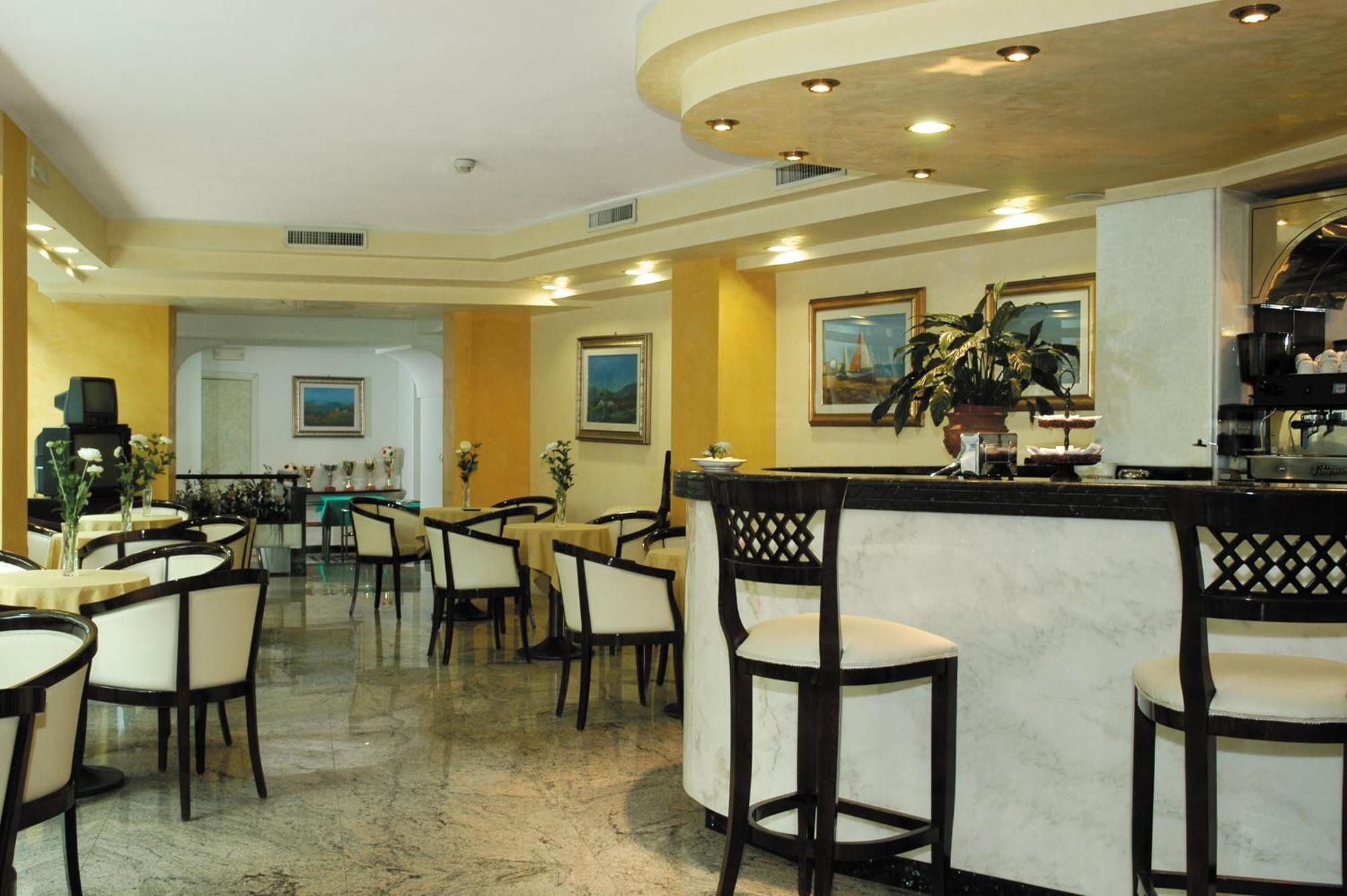 Hotel Borgo Marina 로디가르가니코 외부 사진