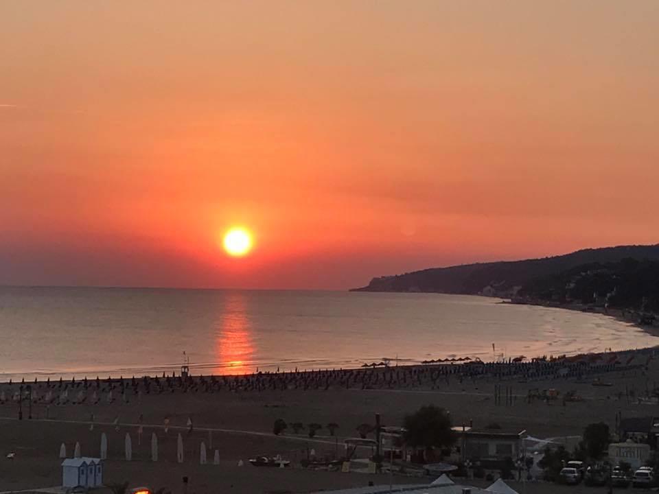Hotel Borgo Marina 로디가르가니코 외부 사진